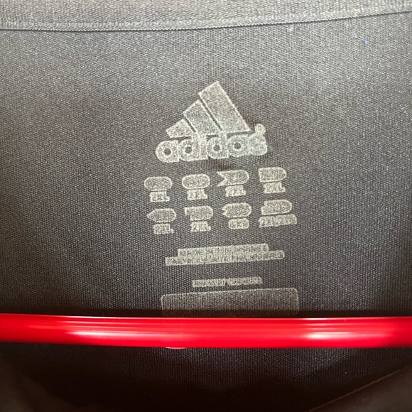 Men’s gray Adidas pull over light weight shirt. Size XL - Picture 2 of 3